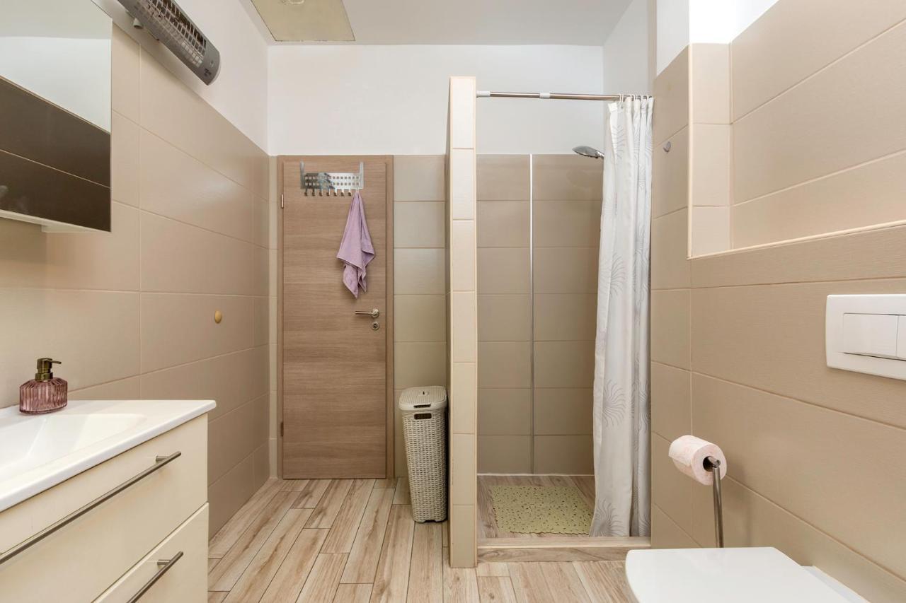 Apartman Olea Pula Exterior photo